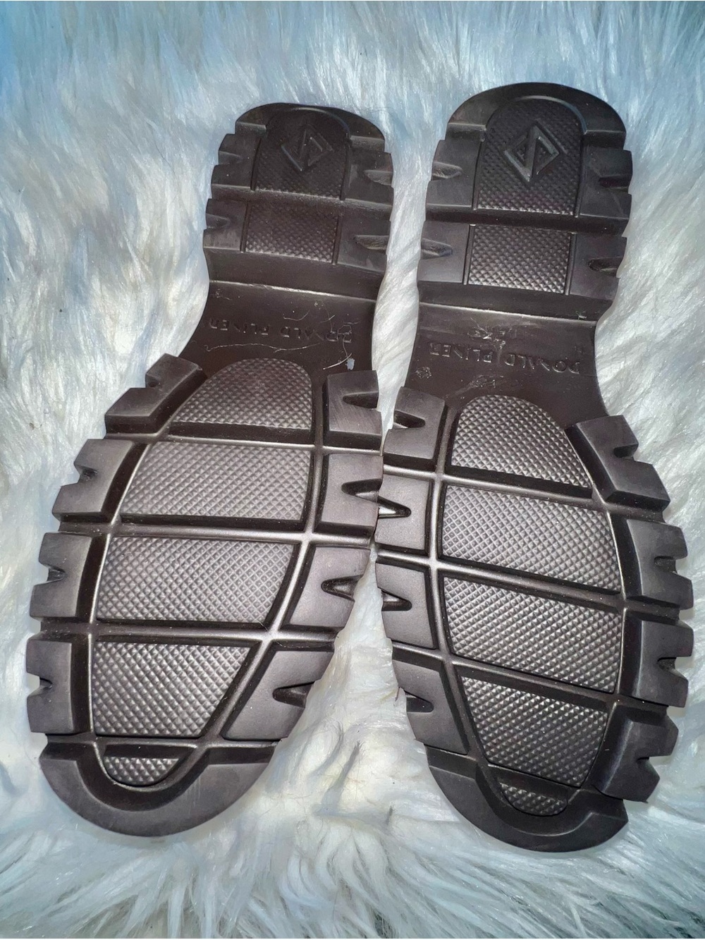 Donald J. Pliner Woven Tan Leather Slide Mules with Metallic Bit - Picture 5 of 5